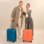 Brooklyn korall S Ryanair 55x40x20 bővíthető bőrönd, kabinbőrönd