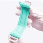 Póráz gyermekbiztonsági csuklópánttal