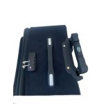 Hotel fekete bővíthető bőrönd