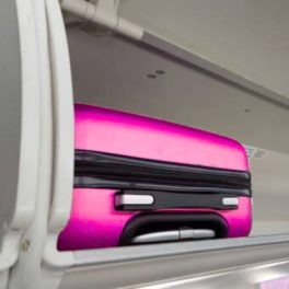 Wizzair 55x40x23 kabinbőrönd