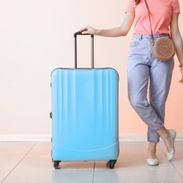 Wizzair feladott poggyász - 32kg bőrönd, 26kg bőrönd, 20kg bőrönd, 10kg bőrönd lehet