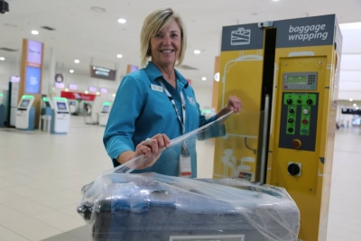 Melyik a legjobb: bőröndhuzat, bőröndpánt, reptéri fóliázás vagy az otthoni fóliázás (EcoFly)